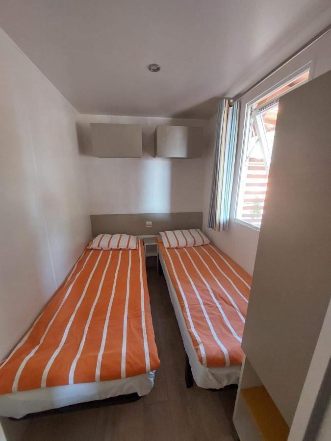 Mobile Home Happy Days Свети Юрай Екстериор снимка